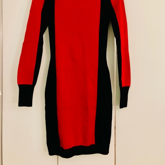Balmain x HM Knit Dress. Size 2. Super sexy! - Picture 8 of 8